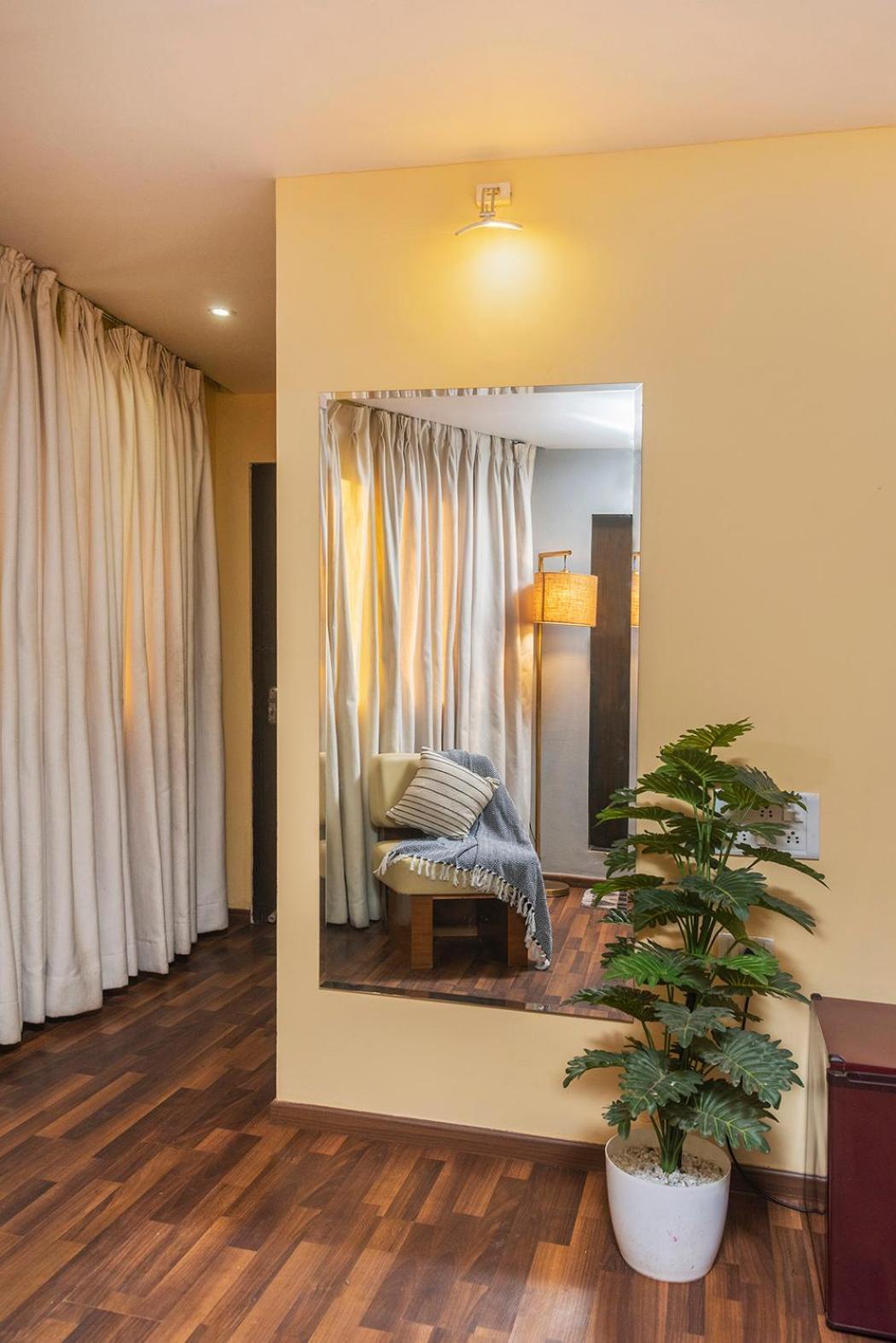 Hotel Orritel West Mumbai Bagian luar foto