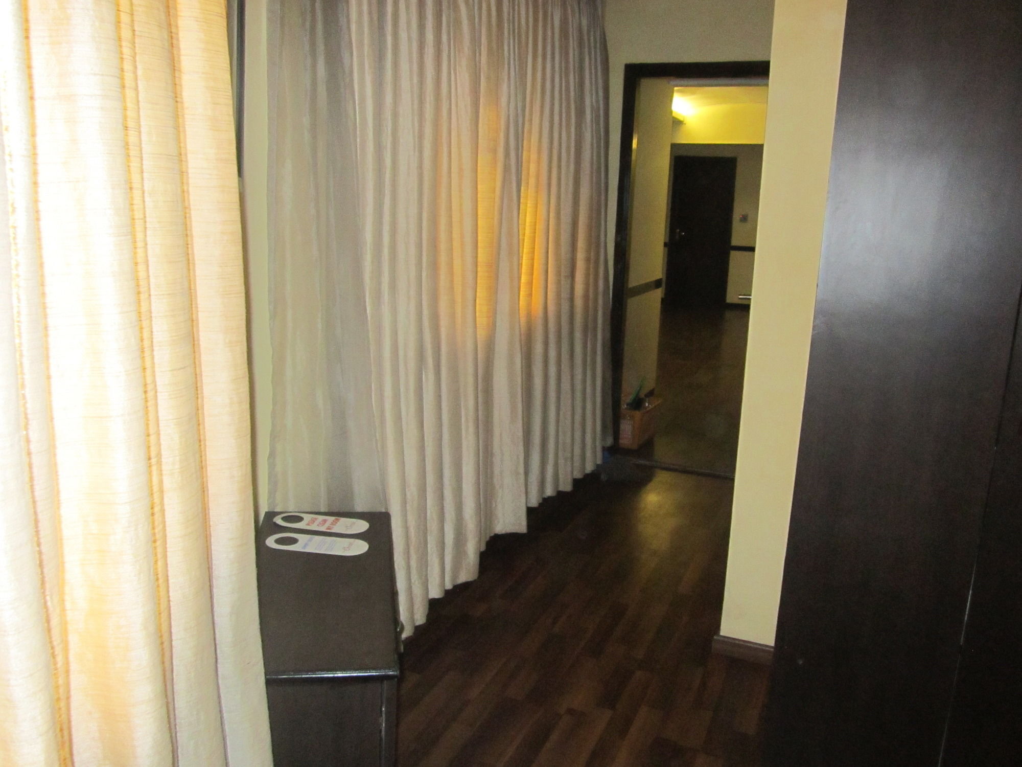 Hotel Orritel West Mumbai Bagian luar foto