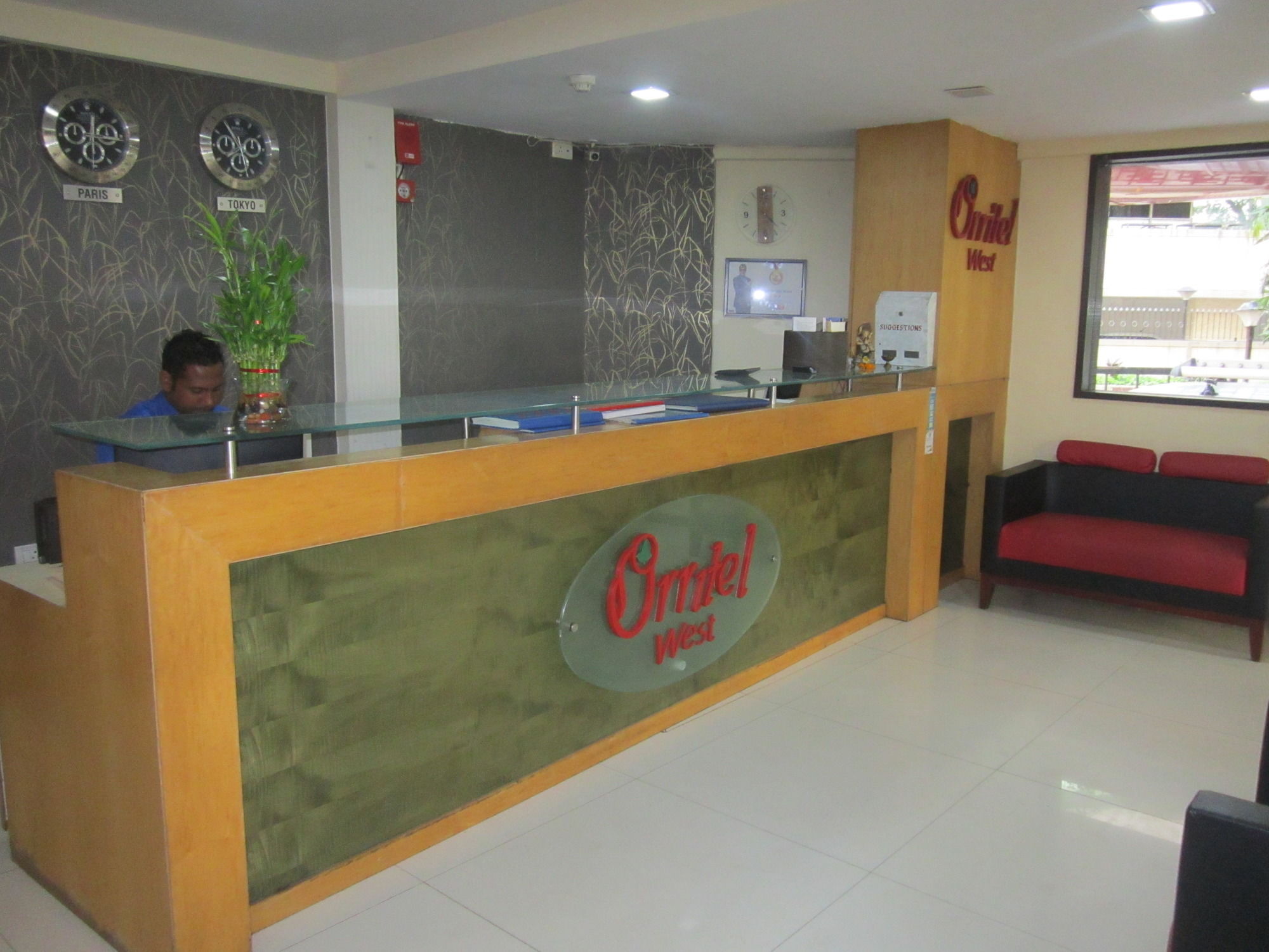 Hotel Orritel West Mumbai Bagian luar foto
